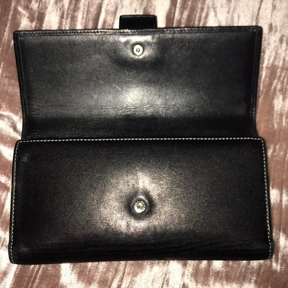 Coach Trifold Wallet - Picture 4 of 5